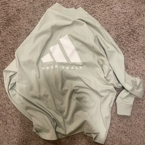 Adidas Basketball Shirt - Picture 5 of 6